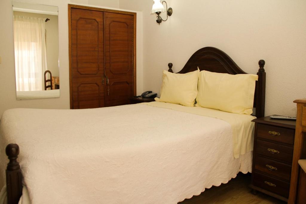 Sao Neutel Hotel Chaves Phòng bức ảnh