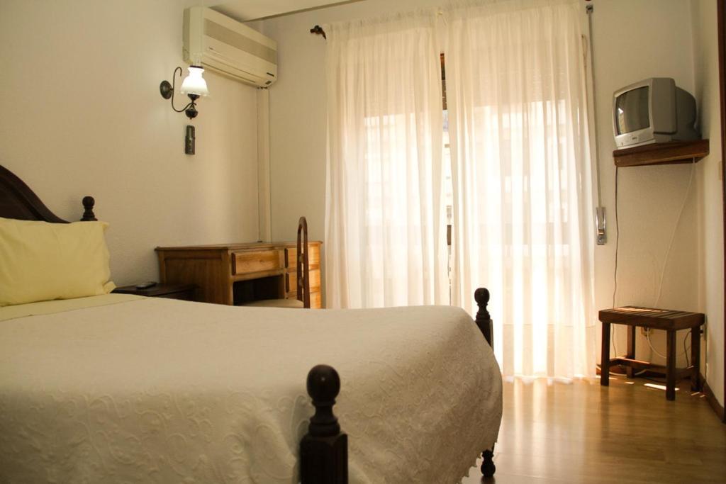 Sao Neutel Hotel Chaves Phòng bức ảnh