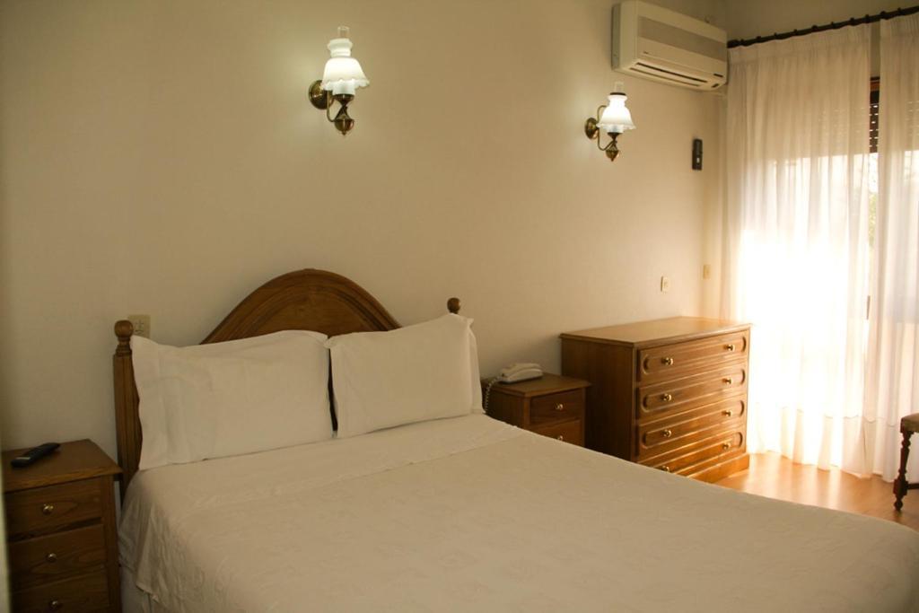 Sao Neutel Hotel Chaves Phòng bức ảnh